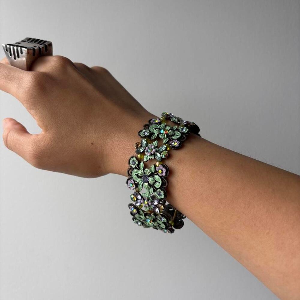 VTG Green Purple Floral Beaded Cluster Boho Bracelet Iridescent